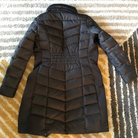 SOLD***MICHAEL Kors Quilted Down Coat, XS - Picture 4 of 7